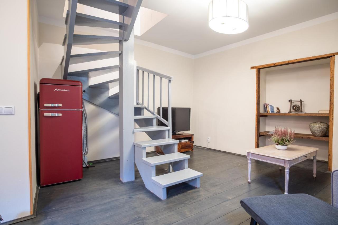Dream Stay - Bright 2-Bedroom 2-Floor Old Town Apartment Tallinn Buitenkant foto