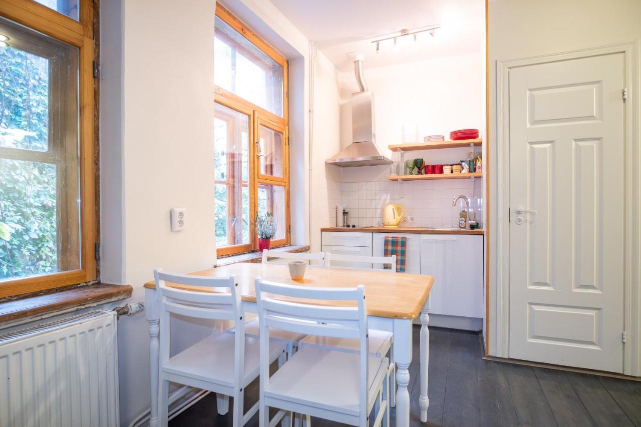 Dream Stay - Bright 2-Bedroom 2-Floor Old Town Apartment Tallinn Buitenkant foto